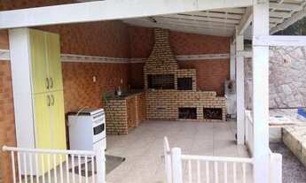 Imagem 5: Casa linear e independente em terreno único com 2 quartos com piscina