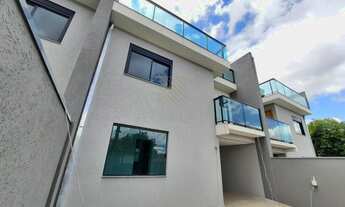 Imagem 2: Sobrado com 3 dormitórios sendo uma suíte com sacada, sala de estar, cozinha e espaçoso te