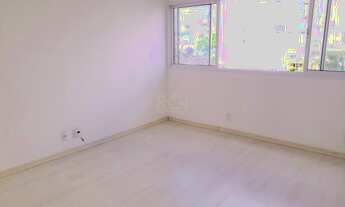 Imagem 2: Porto Alegre - Apartamento Padrão - Passo da Areia