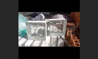 Imagem 2: Tijolos de vidro