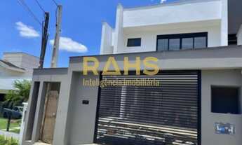 Imagem 2: Casa no Bairro Atiradores com 3 suites