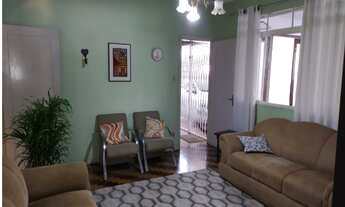 Imagem: Casa averbada com 03 dormitórios, bairro