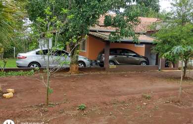 Imagem 2: Chácara para venda possui 1.511 m2, casa muito boa e pomar