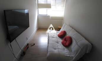 Imagem 2: DOIS QUARTOS UMA SUITE E VAGA DE GARAGEM!!