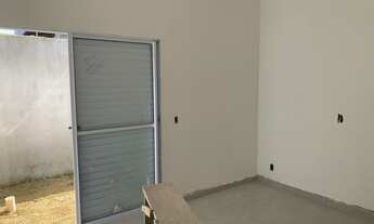 Imagem 3: Casa a venda ao lado da Avenida Itavuvu próximo a tudo que você precisa