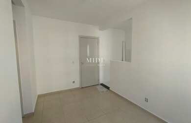 Imagem 4: APARTAMENTO COM SUÍTE E 2 VAGAS DE GARAGEM SOLTAS! ** LZ043 *