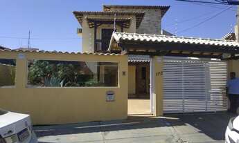 Imagem: Casa para venda possui 250 metros quadrados