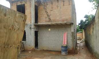 Imagem: Casa em Esmeraldas