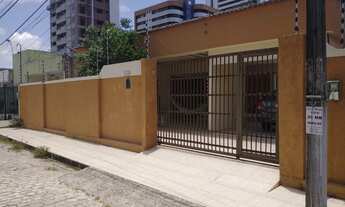 Imagem 2: Casa de 350m2 Tirol