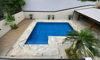 Imagem 4: Casa de condomínio para venda possui 360 metros quadrados com 4 quartos, sendo 4 suítes