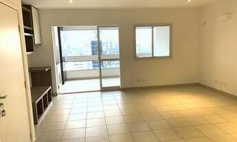 Imagem 4: Varanda com churrasqueira, 2 dorms, sendo 1 suíte, 2 vagas