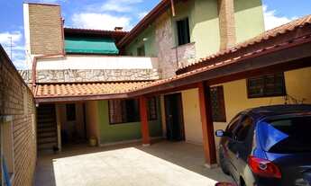 Imagem: Casa à venda, 4 quartos, 1 suíte, 4 vagas