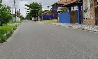 Imagem 4: Terreno murado no boqueirão (centro) pronto para construir
