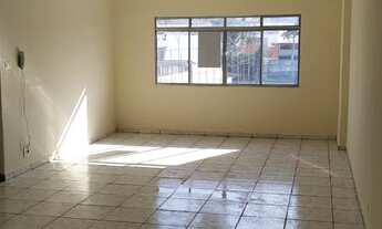 Imagem 3: Apartamento amplo com aprox. 100m² com 2 dormitórios, 01 vaga