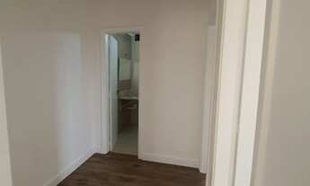 Imagem 4: Apartamento para venda possui 74 metros quadrados com 2 quartos em Estuário - Santos - SP