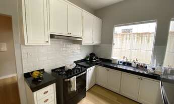 Imagem: Casa de 2 quartos em Centro - Itaguaí