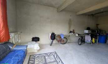 Imagem 6: Casa linear com amplo quintal em terreno 10x30 em frente a UNIG!