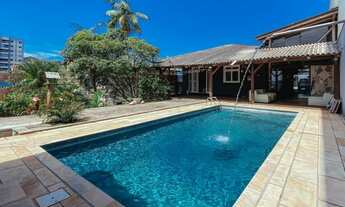 Imagem 1: Blumenau - Casa Padrão - Agua Verde