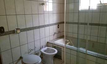 Imagem 2: Cobertura para Venda em Itapema, Meia Praia, 3 dormitórios, 2 suítes, 3 banheiros, 2 vagas