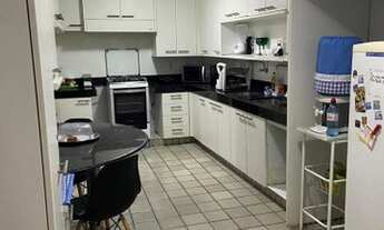 Imagem 6: Entre a Praia e o Shopping 3 quartos sendo 1 suite 130 metros em excelente local