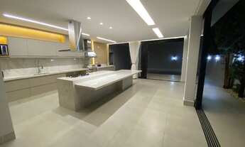 Imagem 2: Casa térrea 4 suítes no Jardins Atenas Semi-Mobiliada, Luxo