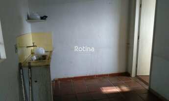 Imagem 4: Casa para aluguel, 2 quartos, 1 suíte, Osvaldo Rezende - Uberlândia/MG