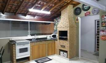 Imagem 3: Casa térrea com quintal - 3 dormitórios - 3 vagas Bairro Jd Hollywood - SBCampo