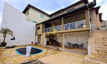 Imagem 3: Casa de condomínio sobrado para venda possui 300 metros quadrados com 4 quartos