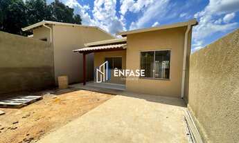 Imagem 4: Casa individual com 03 quartos sendo 01 suíte e em lote com 230 m² em São Joaquim de Bicas