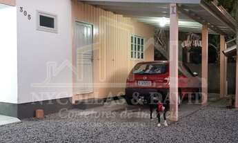 Imagem 4: Grande oportunidade, casa com 2 dormitórios no Rio Tavares, Florianópolis, SC