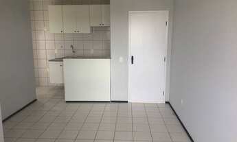 Imagem: CS) - Aparamento no Jardim das Margaridas