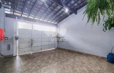 Imagem 2: Casa para Venda em São José dos Campos, Bosque dos Eucaliptos, 2 dormitórios, 1 suíte, 2 b