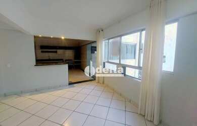 Imagem 3: Apartamento com 3 dormitórios para alugar, 170 m² por R$ 2.300,00 - Tabajaras - Uberlândia