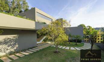 Imagem 4: Casa a Venda no Condomínio Villa Alpina com 900m² de área construída e 2.000m² de terreno