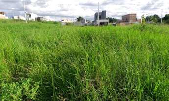 Imagem 4: Oportunidade: Lote plano localizado próximo a área verde com 150 m² no Bairro Planejado Qu