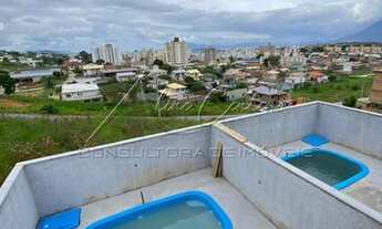 Imagem 2: Sobrado para Venda em Palhoça, São Sebastião, 3 dormitórios, 3 banheiros, 1 vaga