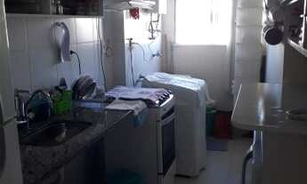 Imagem 2: Cod 2282 Apartamento Verdes Mares c/ 2qts, 1br, 1vg, amrs, splits, varanda, box c/ blindex