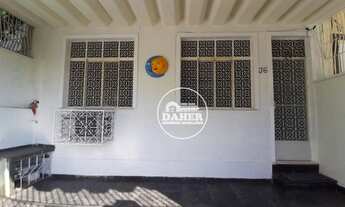 Imagem 2: Daher Vende: Casa c/Terraço e Garagem 2 Quartos, 218 m², próximo à Via Principal, em Quint