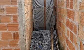 Imagem 3: Casa em rua pública