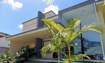 Imagem: Casa de 5 suítes e 2 vagas de garagem no