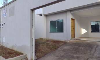 Imagem 4: Casa para venda possui 119 metros quadrados com 3 quartos em Jardim Atlântico - Goiânia