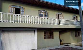 Imagem 3: C-SO0750 -Uberaba Excelente Sobrado 220M², 4 Quartos(Suíte), Ático, 3 vagas de Garagem