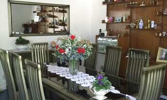 Imagem: Ampla e confortável casa no bairro Jardim