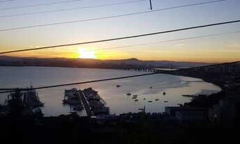 Imagem: Florianópolis - Casa Padrão - saco dos