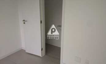 Imagem 6: Cobertura em Botafogo, 3 quartos, piscina, sauna, salão de festas e uma vaga na escritura