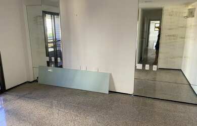 Imagem 3: Apartamento para venda possui 200 metros quadrados com 4 quartos em Meireles - Fortaleza