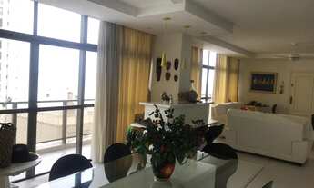 Imagem 2: Apartamento de frente para a praia, vista linda e totamente mobiliado em Pitangueiras - Gu