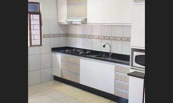 Imagem 7: Casa para Venda em Curitiba, Sítio Cercado, 2 dormitórios, 1 banheiro, 3 vagas