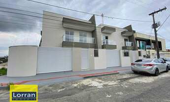 Imagem: Casa duplex em Colina de Laranjeiras