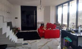 Imagem 5: Sobrado para venda com 217 metros quadrados com 3 quartos